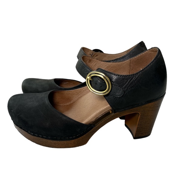 Dansko Shoes - Dansko Dorothy Platform Mary Jane Pump In Black Milled Nubuck Leather